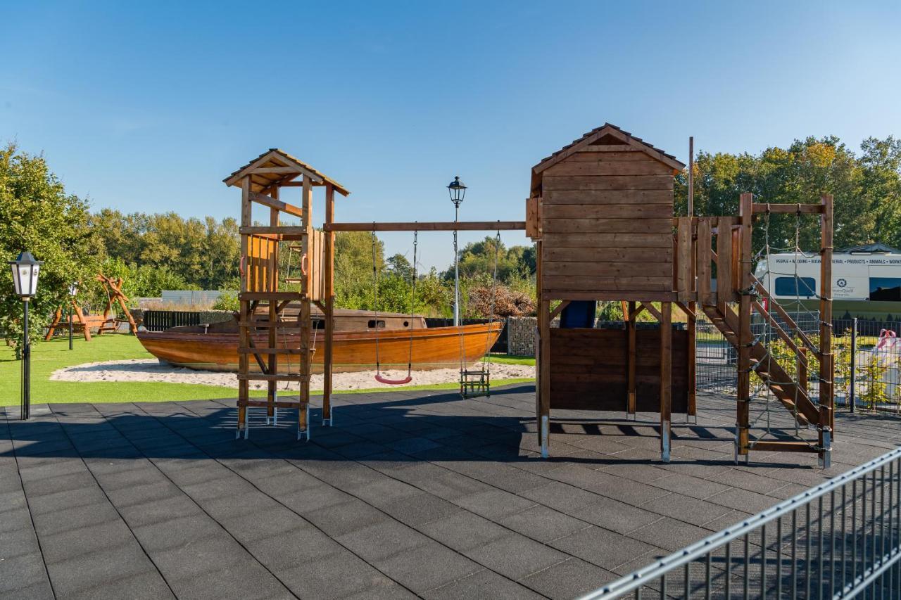Ferienpark Harkebruegge Haus Juist Barssel  Exterior photo